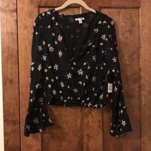 Floral blouse. New!